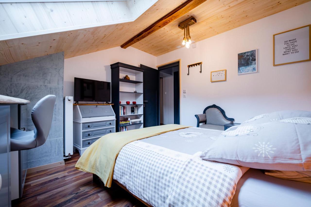 B&B Restaurant Le Pernollet Evionnaz Kültér fotó