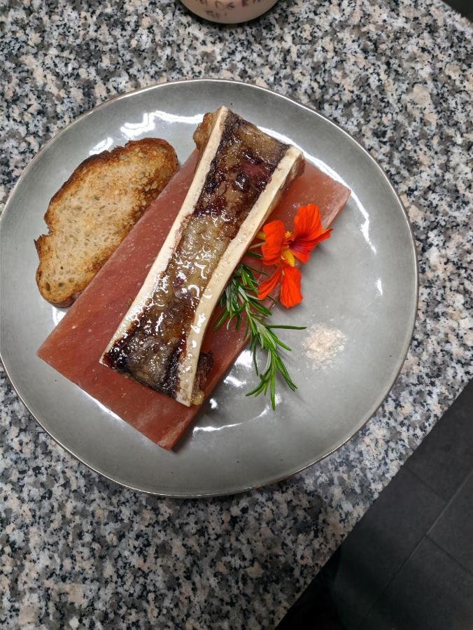 B&B Restaurant Le Pernollet Evionnaz Kültér fotó
