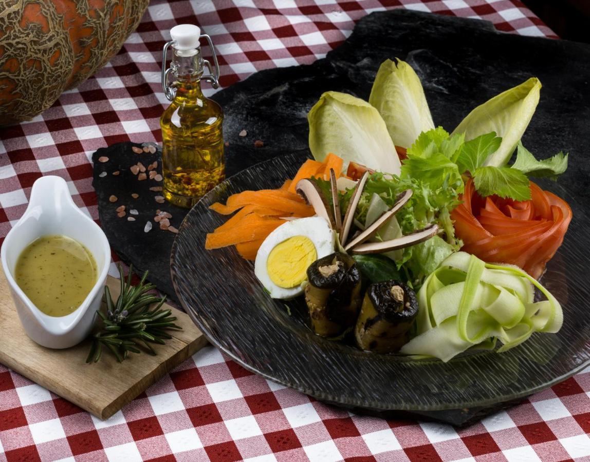 B&B Restaurant Le Pernollet Evionnaz Kültér fotó