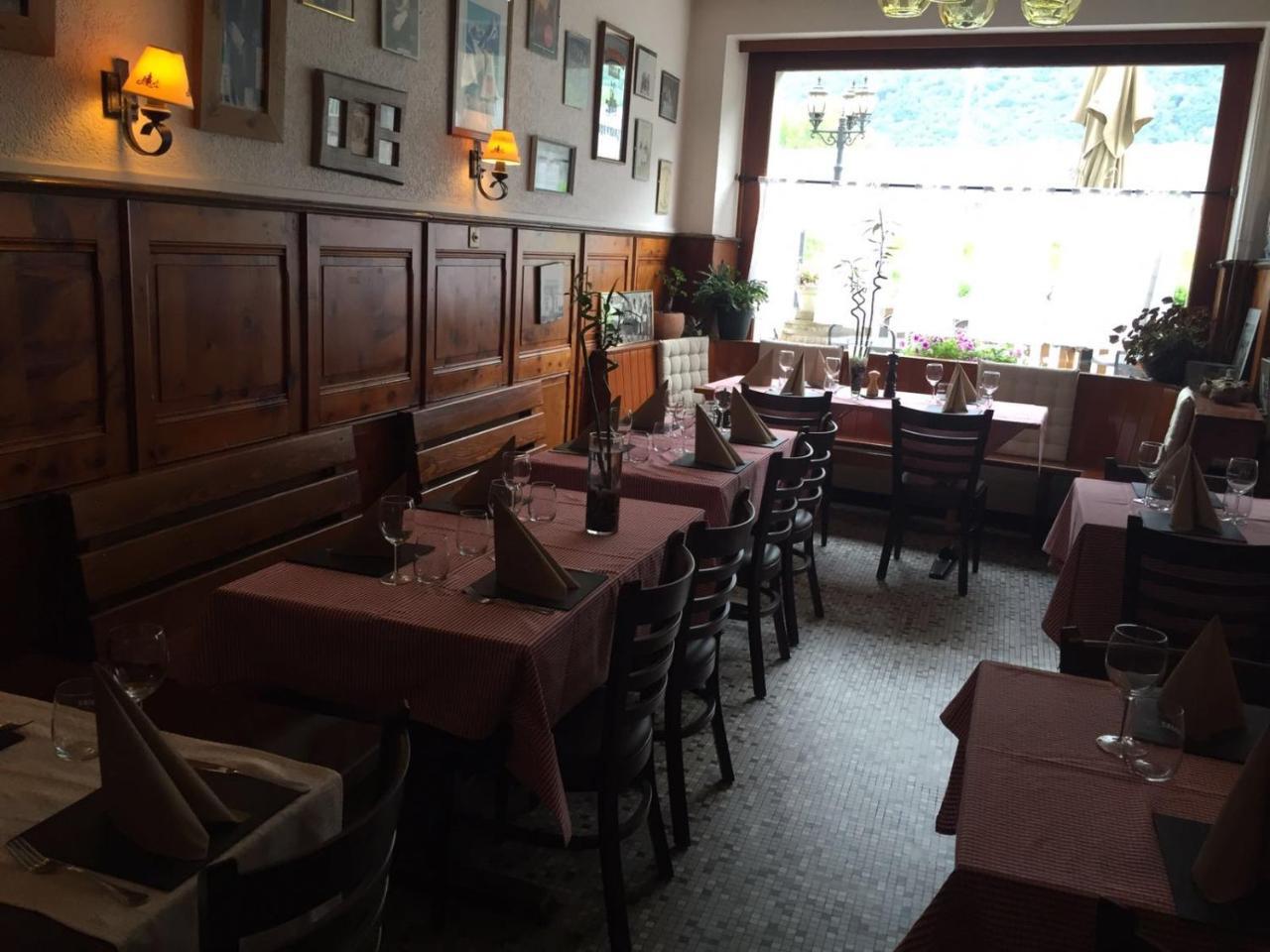 B&B Restaurant Le Pernollet Evionnaz Kültér fotó