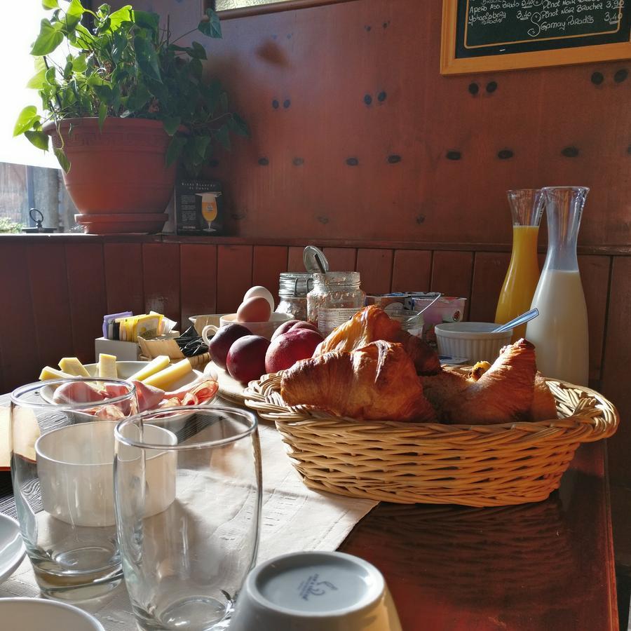 B&B Restaurant Le Pernollet Evionnaz Kültér fotó